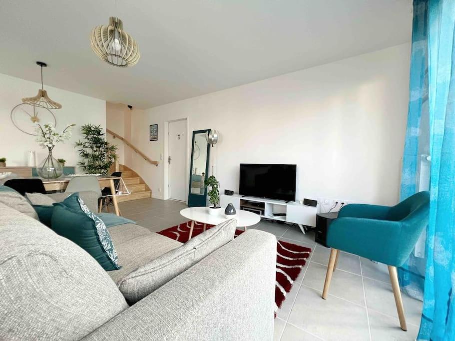 La Rayon'nantes Villa *